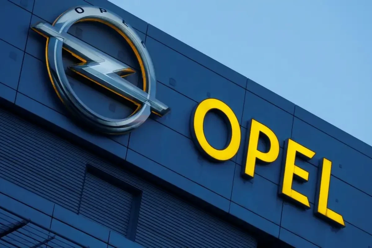 Opel отзовет тысячи машин из-за смертельно опасных подушек
 