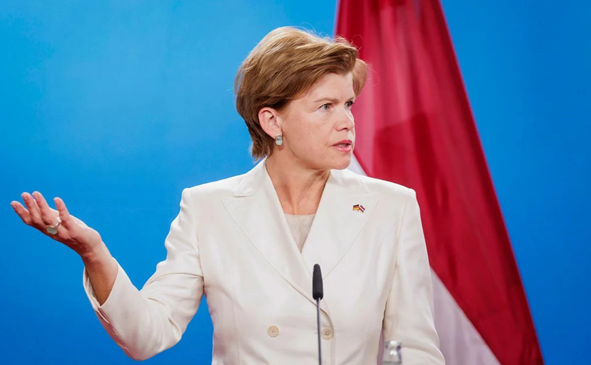 МИД Латвии: Украина должна быть готова к скорейшему вступлению в Евросоюз
 