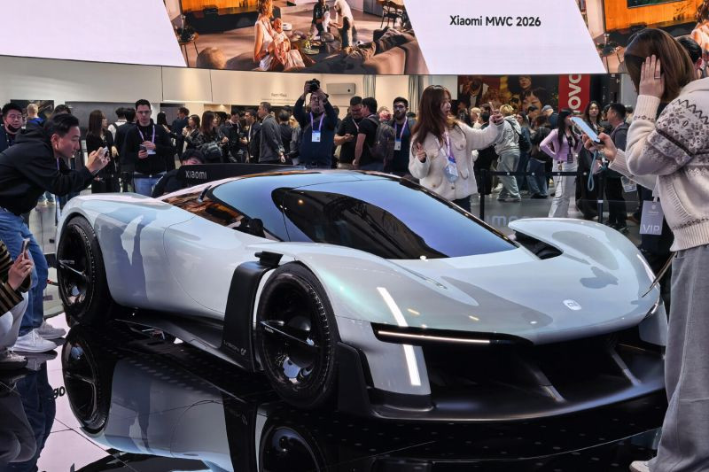 Xiaomi вживую показала свой уникальный гиперкар
 