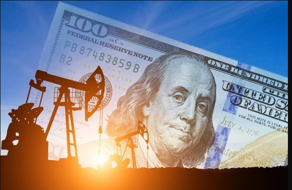 Эксперты допускают рост цен на нефть до $100 за баррель на фоне конфликта
 