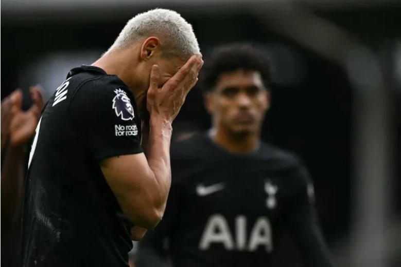 'Тоттенхэм' повторил исторический антирекорд 1994 года
 