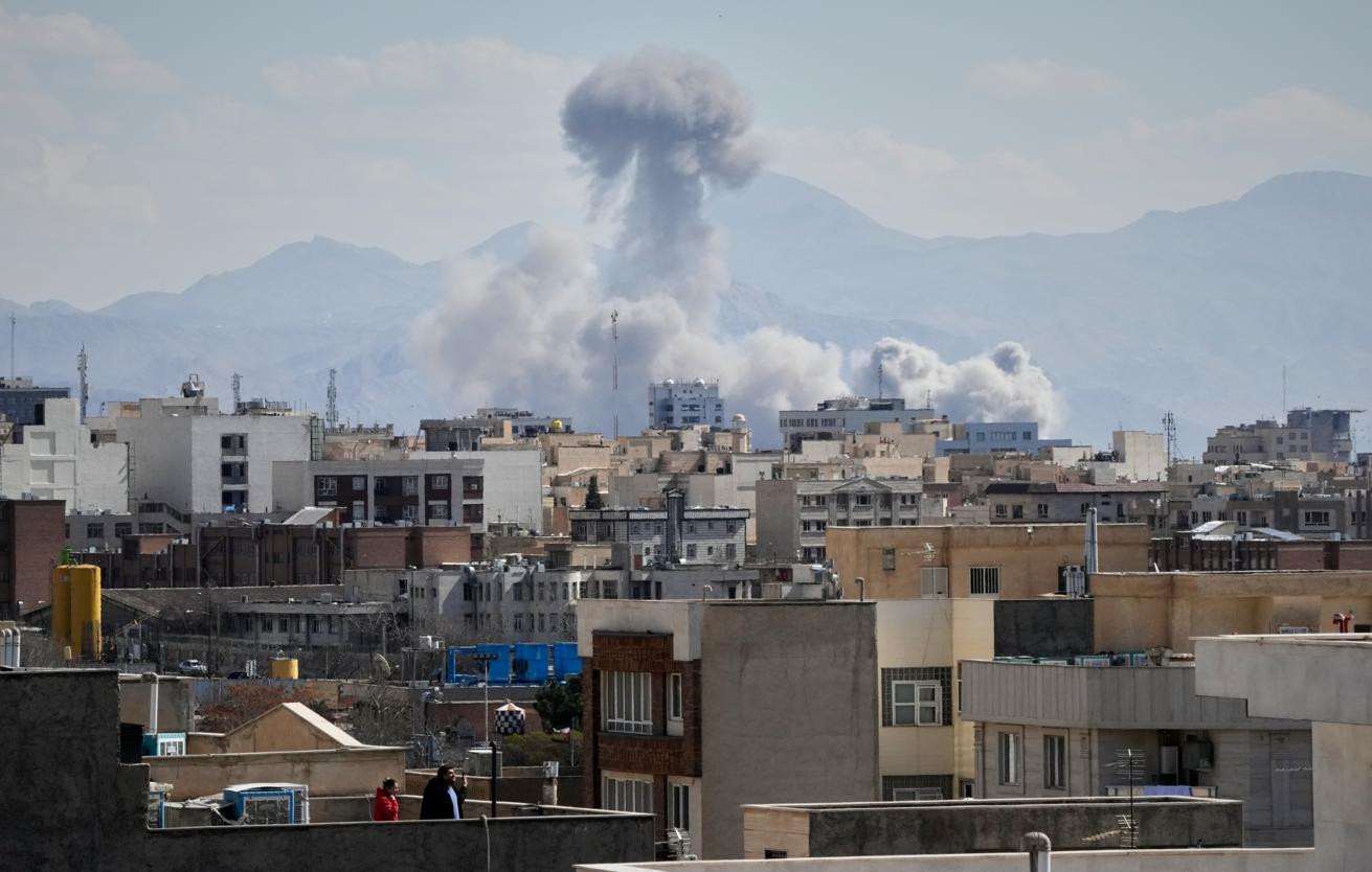 NYT: Иран сразу после атаки предложил США обсудить окончание конфликта  
 