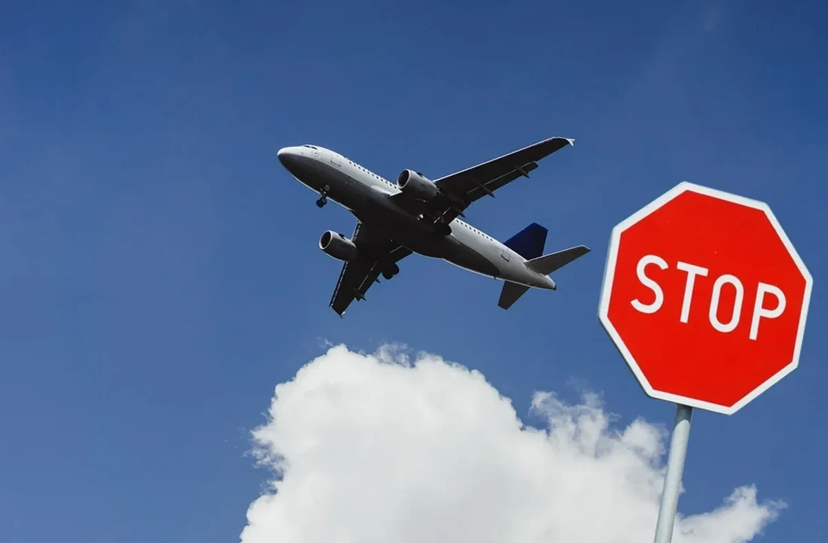 Бахрейн, Катар и Кувейт продлили запрет на полеты
 