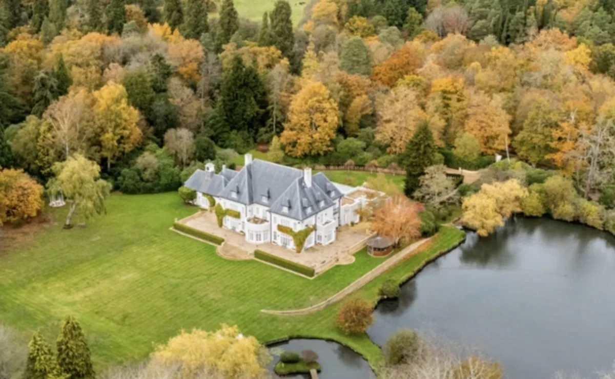 В Британии продают особняк, где умер Березовский
 