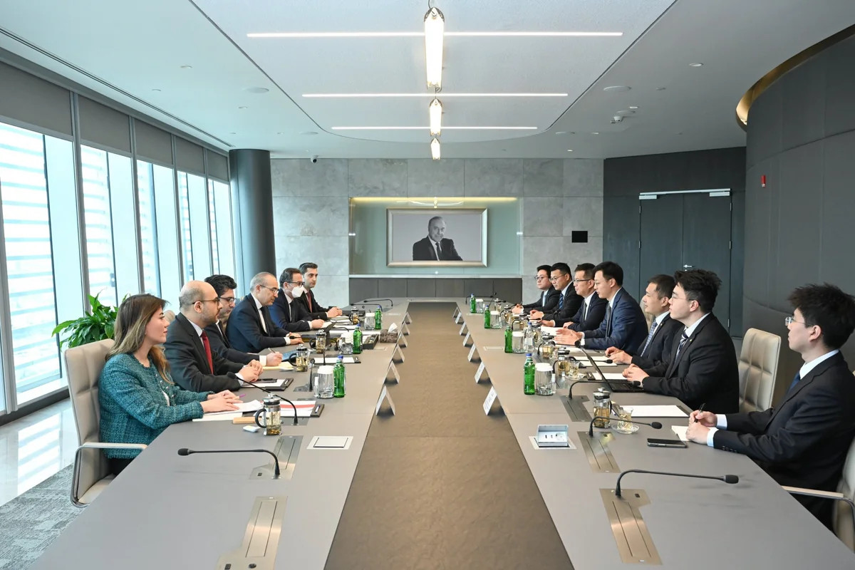 Микаил Джаббаров обсудил с PowerChina инвестпроекты в энергосекторе
 