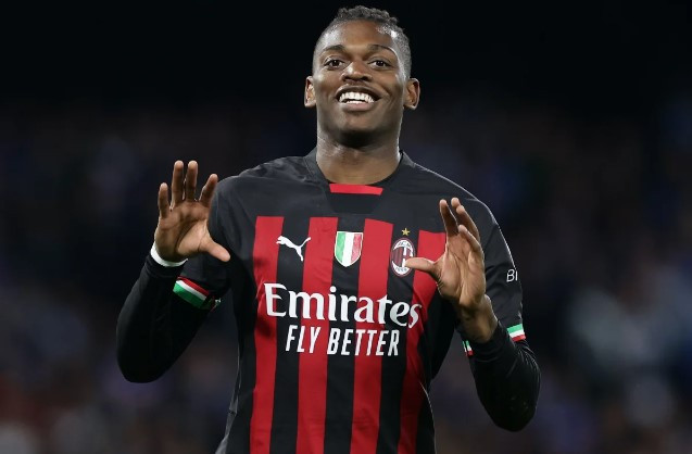 ФК 'Милан' готов продать Рафаэля Леао из-за его поведения
 