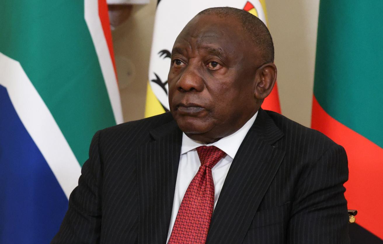 AFP: Франция отозвала приглашение ЮАР участвовать в саммите G7  
 