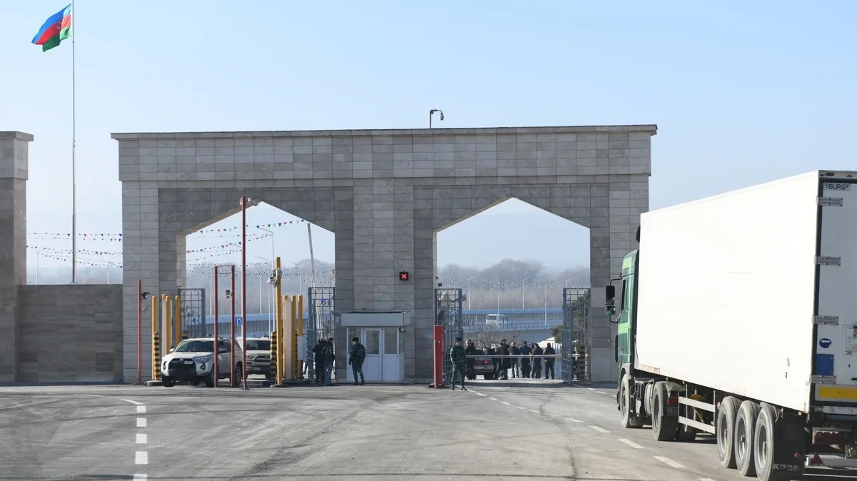 Вице-премьер России: Пропускная способность пунктов пропуска на границе с Азербайджаном выросла в 5 раз
 