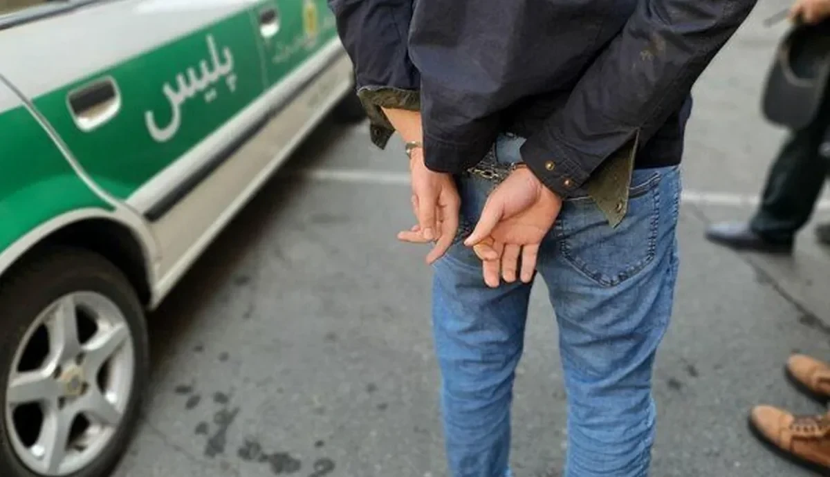 СМИ: В Иране арестовали четверых госслужащих по подозрению в шпионаже
 