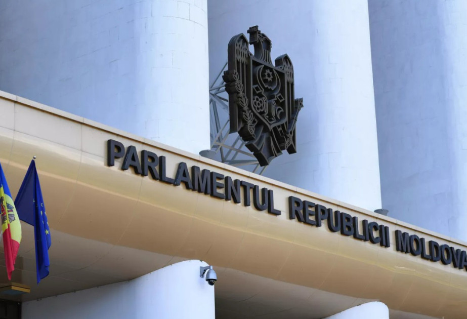 Парламент Молдавии одобрил выход из базовых договоров СНГ
 