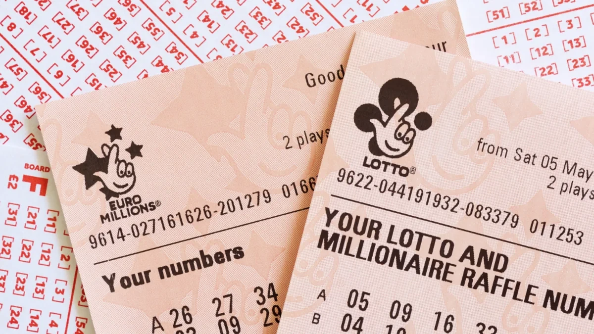 Британские пенсионеры сообща выиграли в лотерею 1.3 млн долларов
 