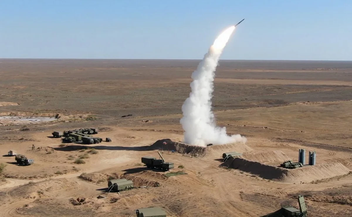 КСИР заявил, что сбил израильский беспилотник с помощью 'новой системы ПВО'
 