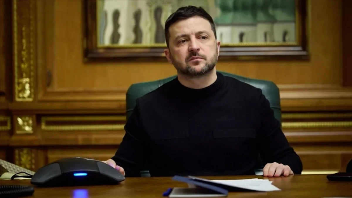 Зеленский нашел способ провести трехсторонние переговоры
 