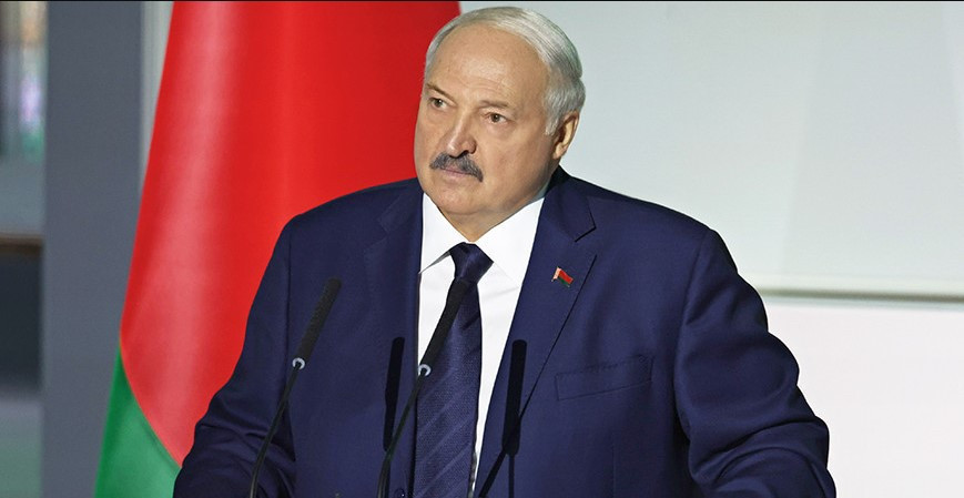 Лукашенко: позиция Запада «обнажена»
 
