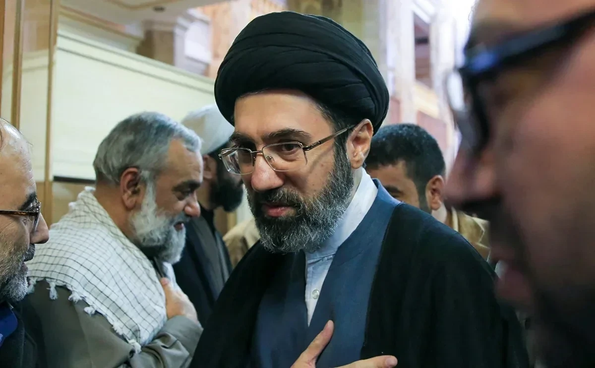 СМИ узнали о состоянии Моджтабы Хаменеи: Он без сознания...
 