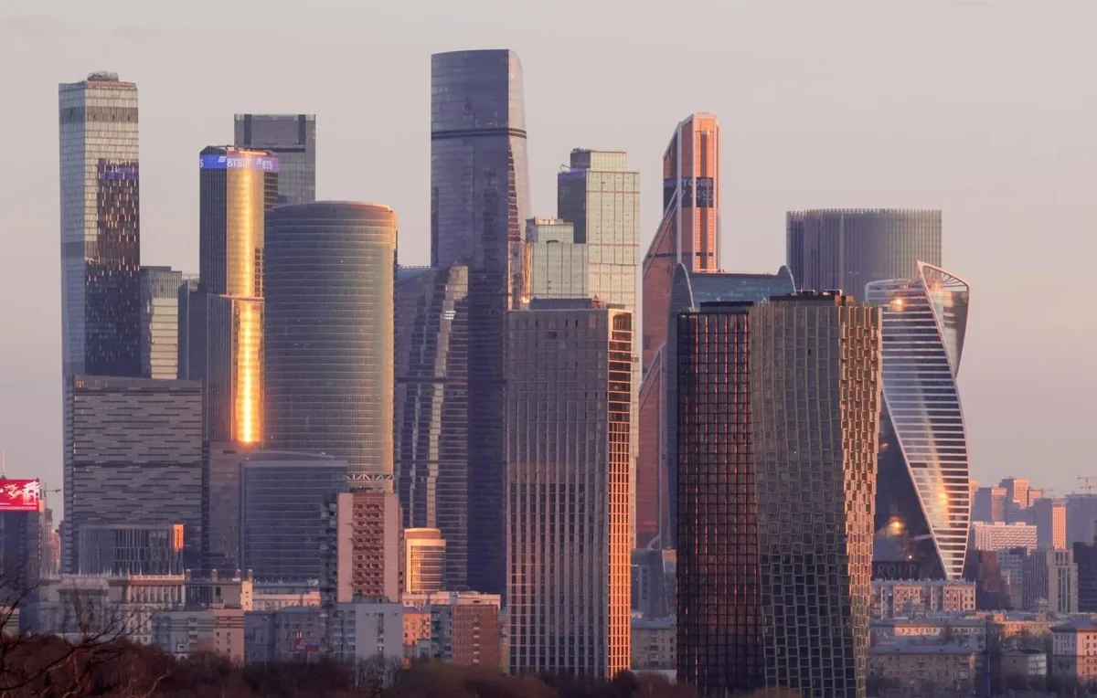 СМИ: Исполнители теракта в 'Крокусе' планировали атаковать одну из башен 'Москвы-Сити'
 