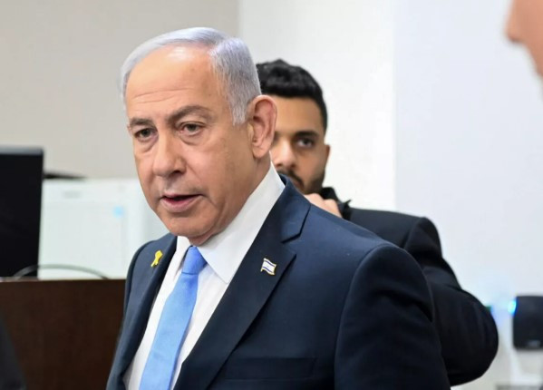 Слушания по делам Нетаньяху возобновят 12 апреля
 