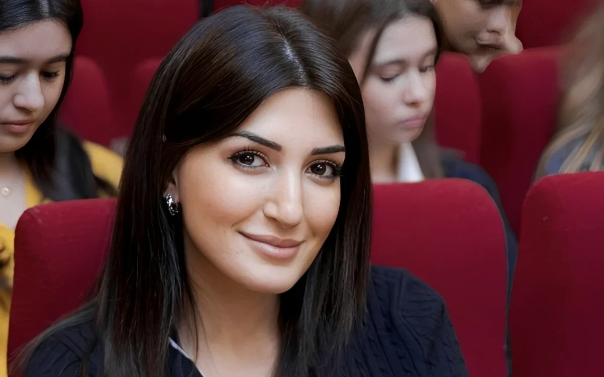 Руководитель пресс-службы АМУ Гюнель Асланова покинула свою должность
 