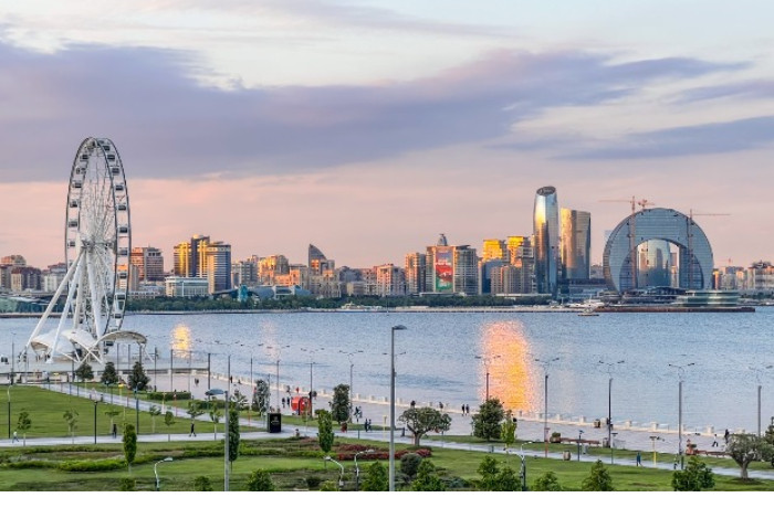 В Баку прогнозируется 16 градусов тепла, в районах - дожди
 