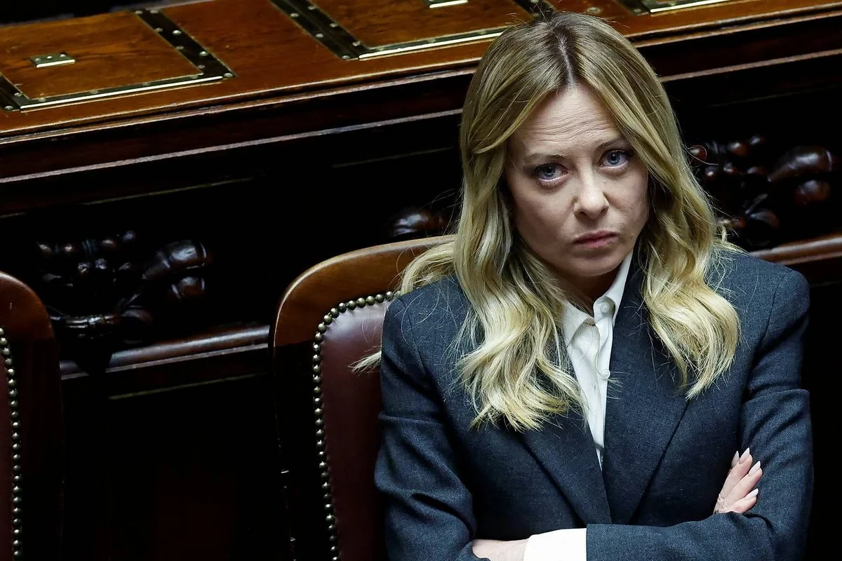 Мелони: Европа должна сама строить систему безопасности в НАТО без США
 