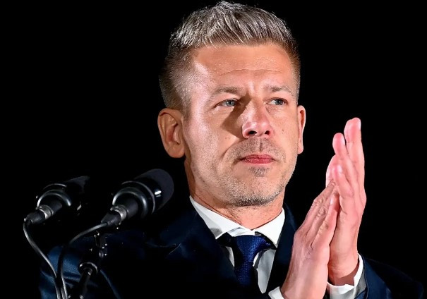 Курс на ЕС, НАТО и борьбу с коррупцией: итоги парламентских выборов в Венгрии
 