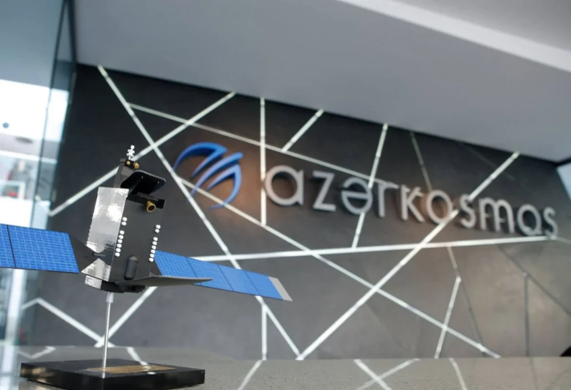 Уставный капитал 'Азеркосмос' увеличен почти на 100 млн манатов
 