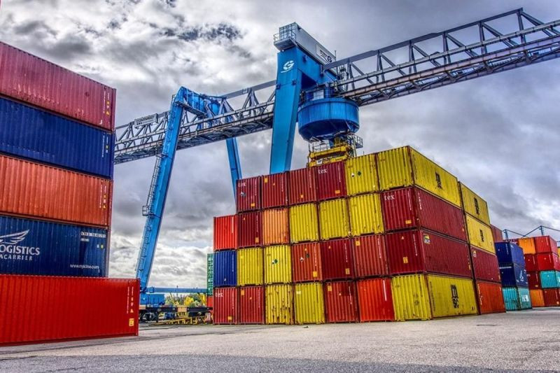 Азербайджан начал импорт продукции из Армении
 