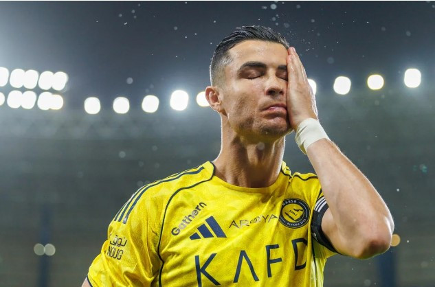 Роналду стало плохо во время матча
 