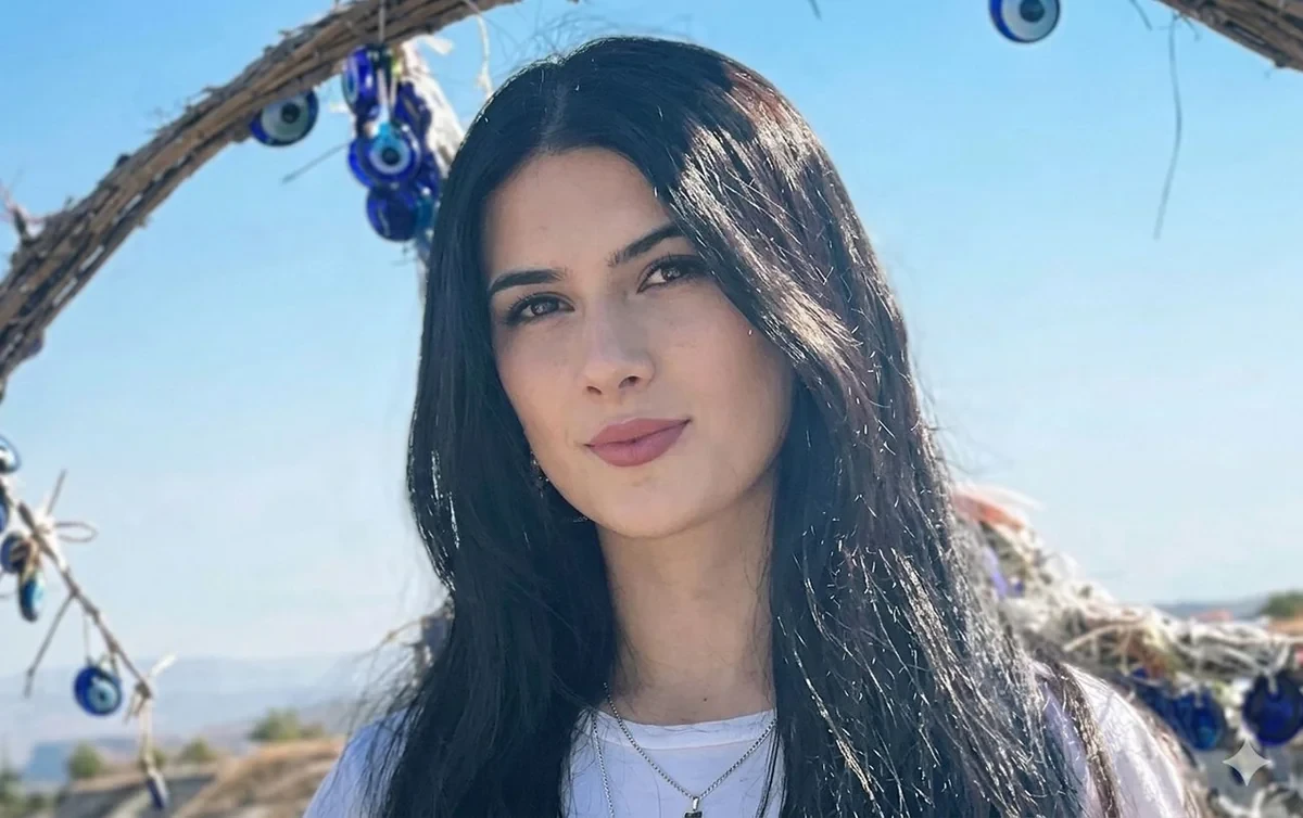 Учительница простила стрелявшего в нее ученика в лицее İdrak
 