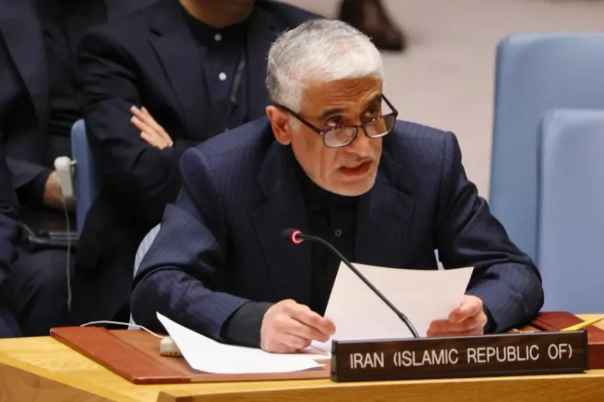 Иран обвинил Бахрейн, Катар, Кувейт, ОАЭ и Саудовскую Аравию в пособничестве США
 