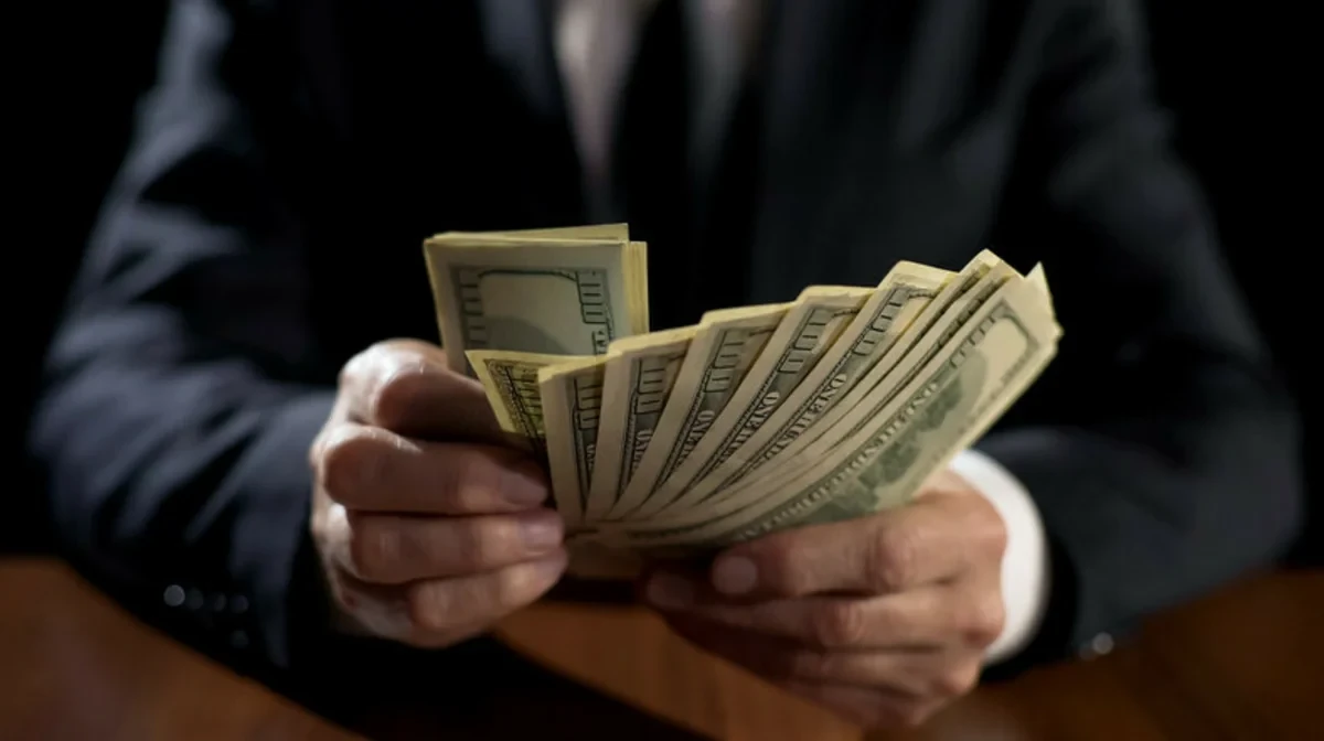 Число миллиардеров в мире увеличится почти до 4 000 в ближайшие пять лет
 