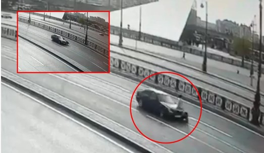 У метро 'Кёроглу' в Баку автомобиль насмерть сбил женщину - ФОТО/ВИДЕО
 