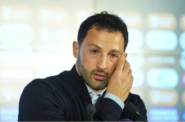 'Фенербахче' объявил об увольнении Тедеско с поста главного тренера команды
 