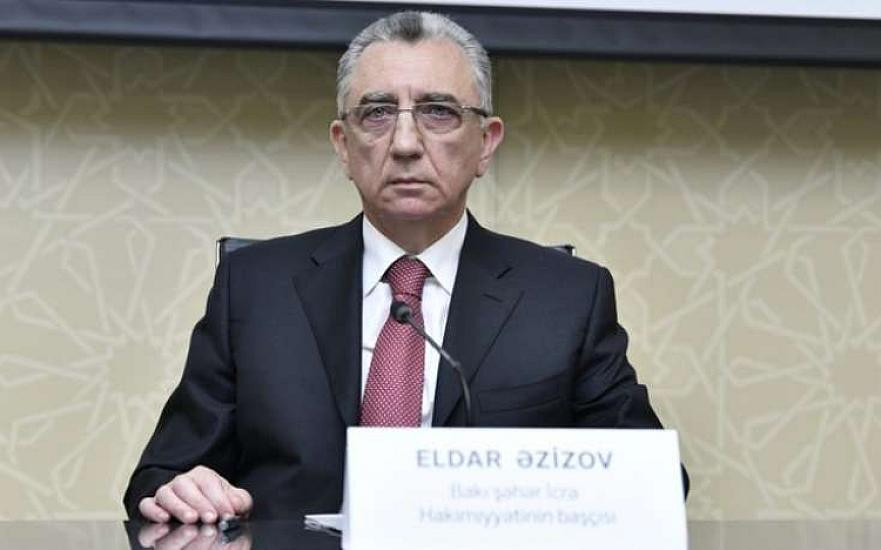 Эльдар Азизов назначил уволенного начальника на новую должность
 