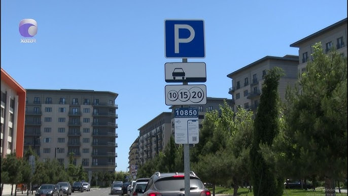 К сведению водителей: в Баку вводятся новые ограничения на парковку в ряде мест - ВИДЕО
 
