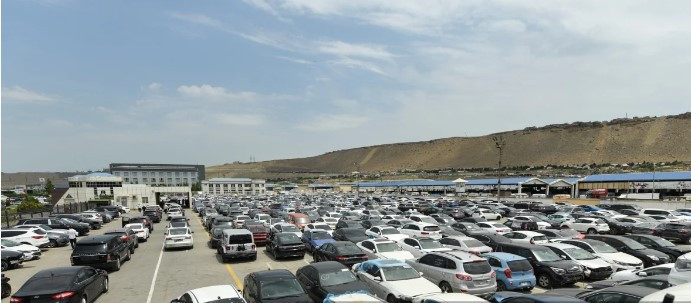 Какие автомобили сильнее всего подорожали в Азербайджане?