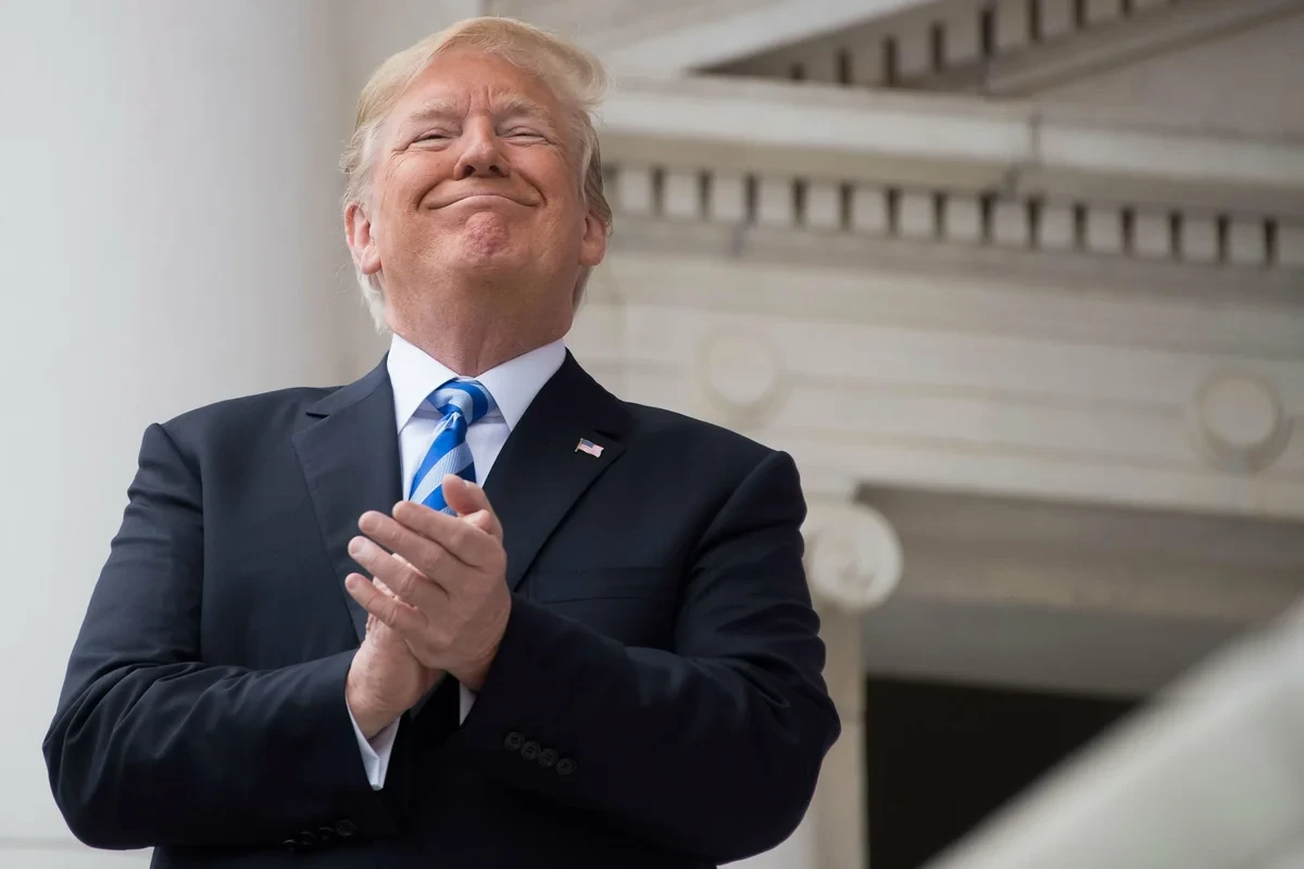Трамп полагает, что сможет добиться капитуляции Ирана
 
