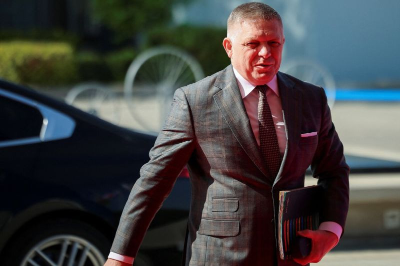 Фицо заявил о затяжном характере конфликта на Украине и кризисе безопасности в Европе
 