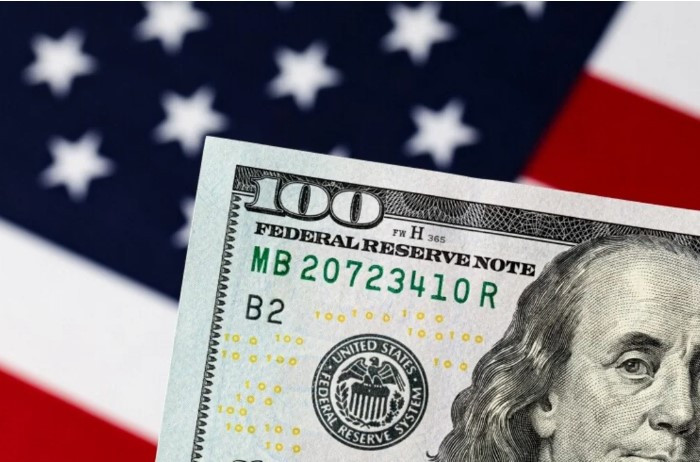 Госдолг США вырос на 450 млрд долларов
 