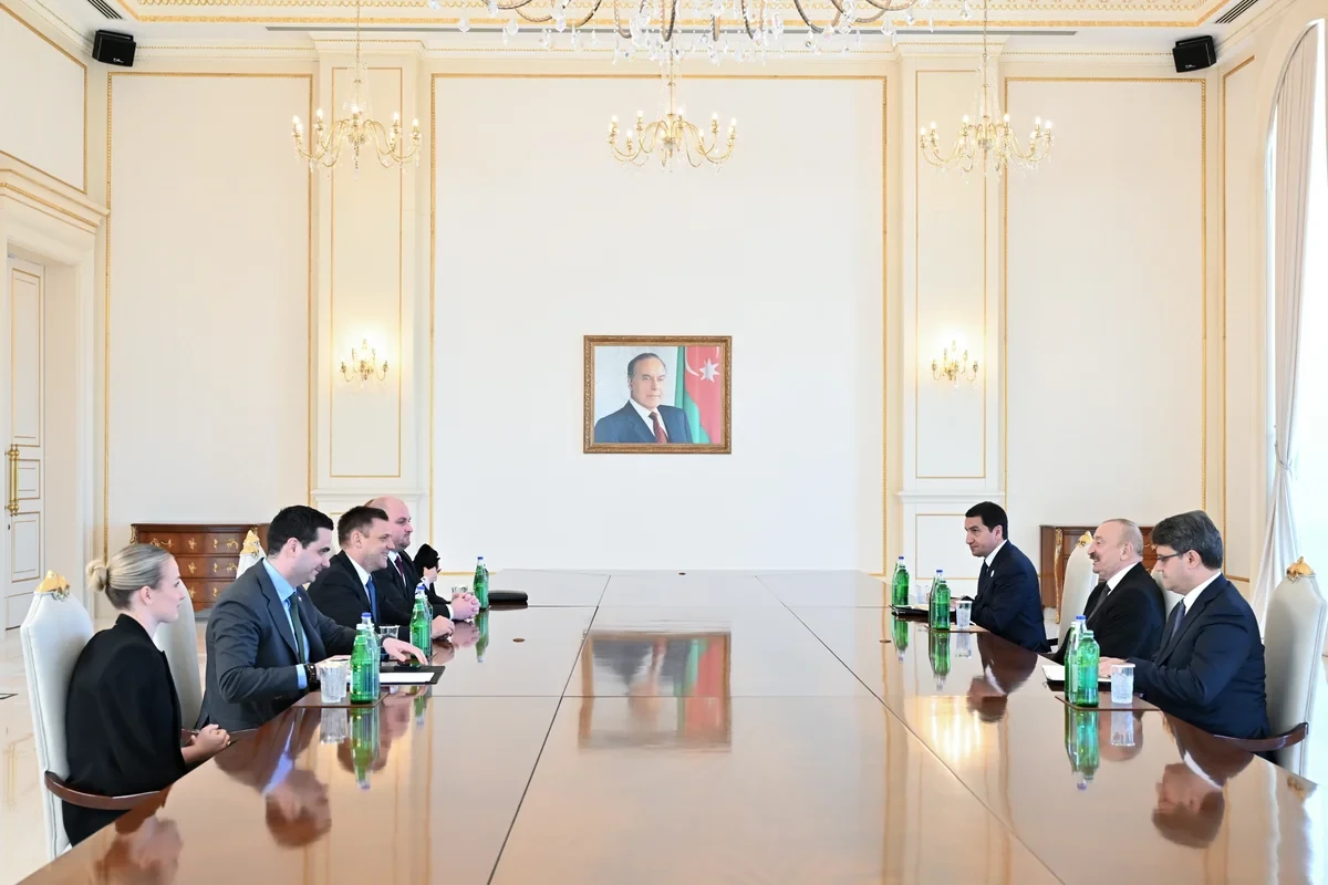 Президент Азербайджана принял заместителя премьер-министра Словакии
 