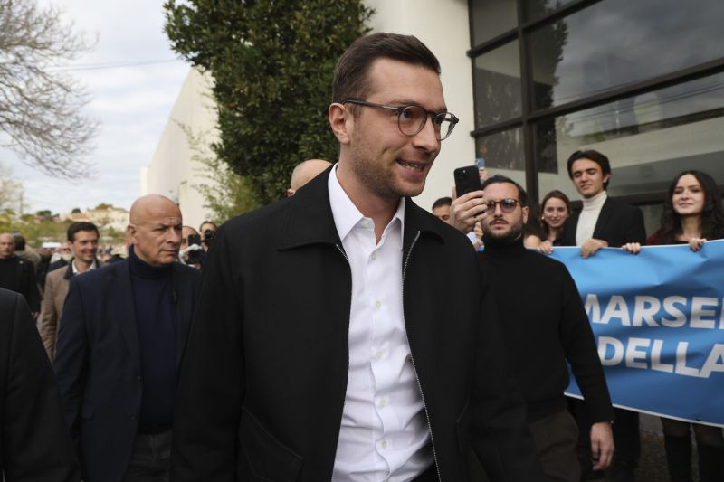 Лидер французской партии заявил о необходимости реформировать ЕС
 