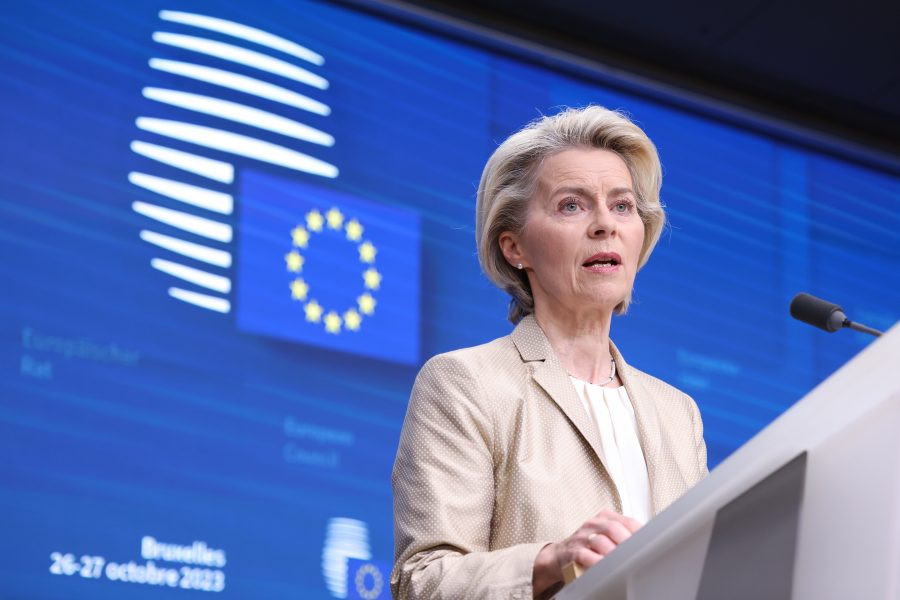 Урсула фон дер Ляйен хочет ограничить въезд украинцев в Евросоюз
 