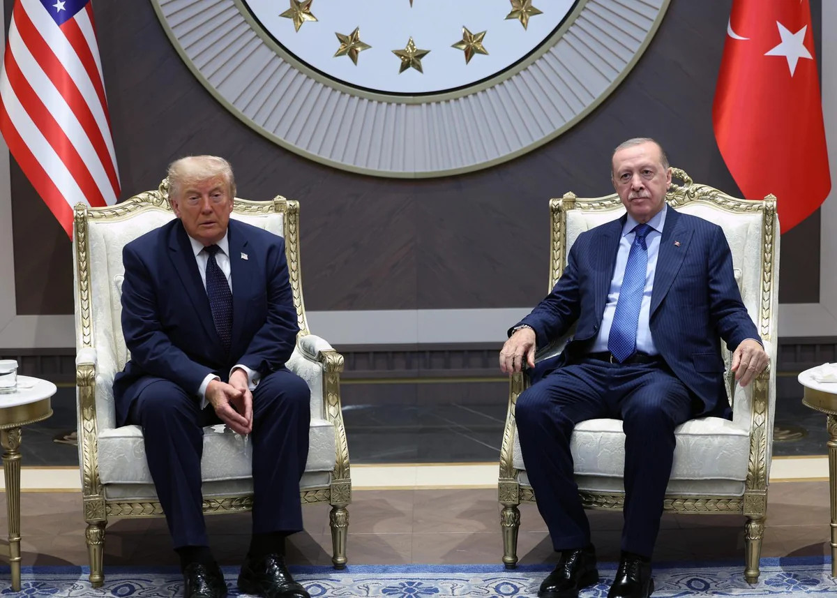 Трамп назвал Эрдогана одним из самых уважаемых лидеров мира
 