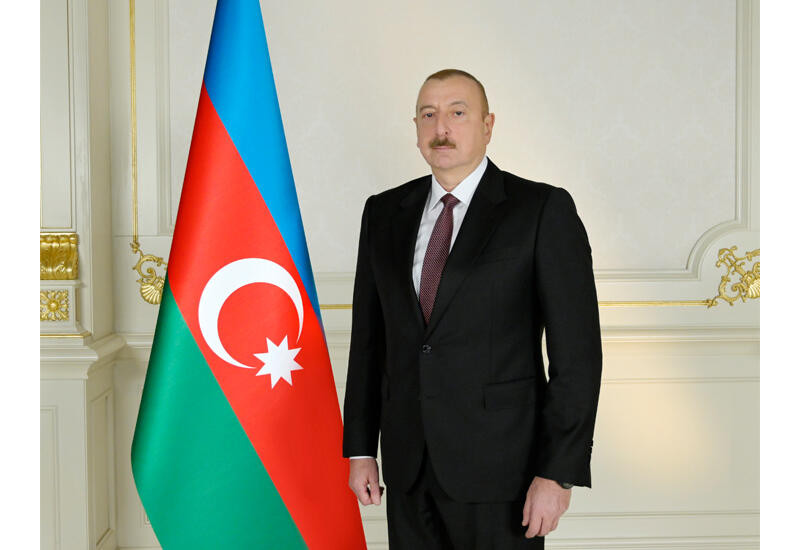 Президент Ильхам Алиев поздравил Президента Египта
 