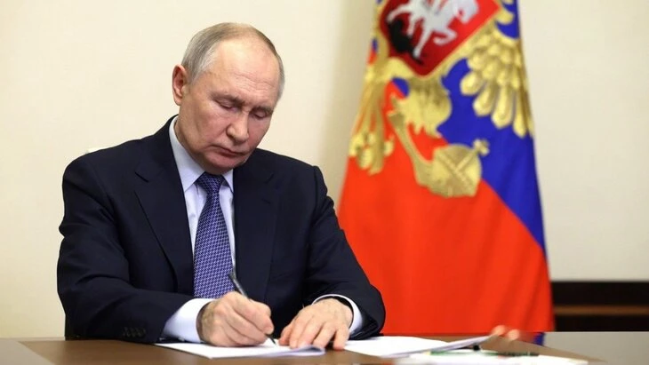 Путин увеличил штатную численность Вооруженных сил России
 