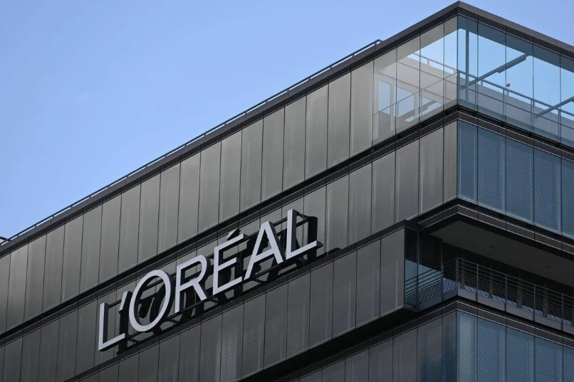 L'Oréal анонсировала запуск в 2028 году первой линейки косметики Gucci
 