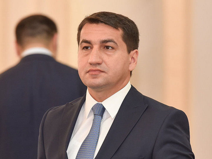Хикмет Гаджиев: Азербайджан доказал приверженность мирному процессу с Арменией на практике
 