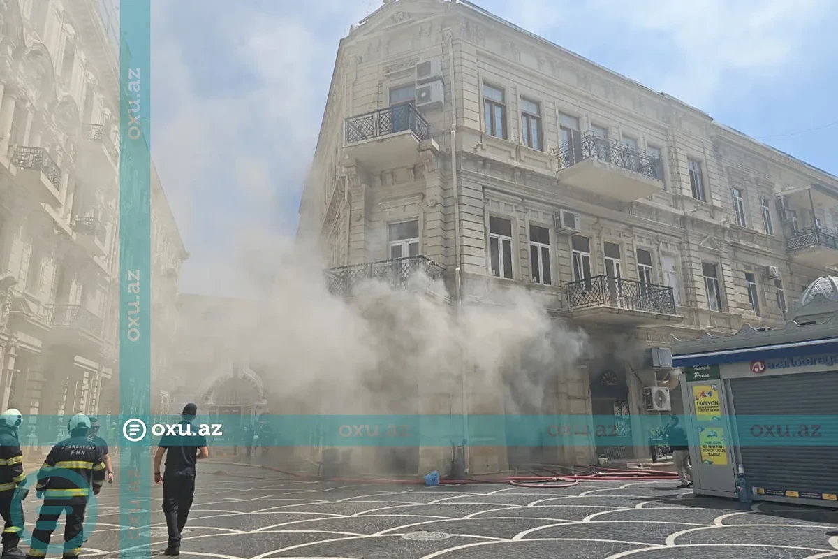 Пожар в историческом здании в Баку потушен
 