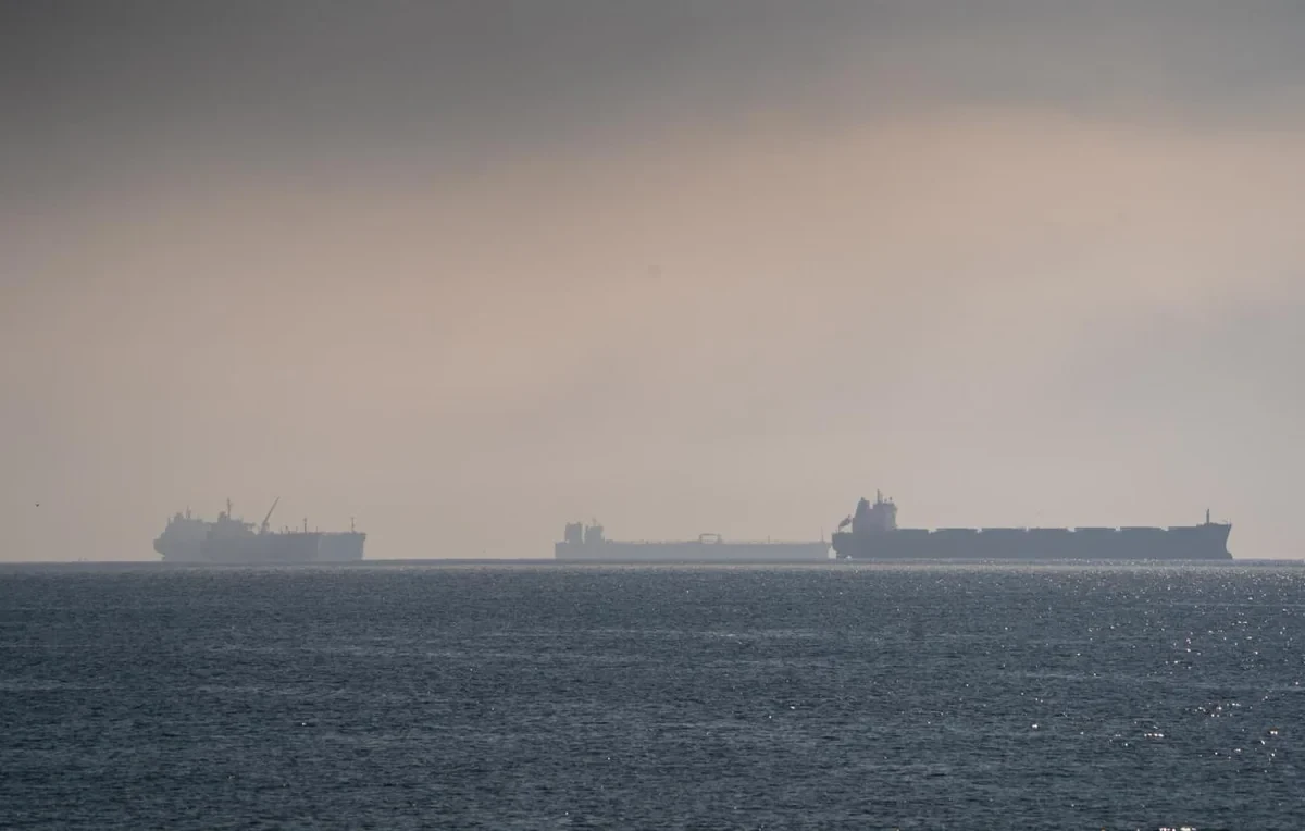 Турция ограничивает проход коммерческих судов в Черное море
 