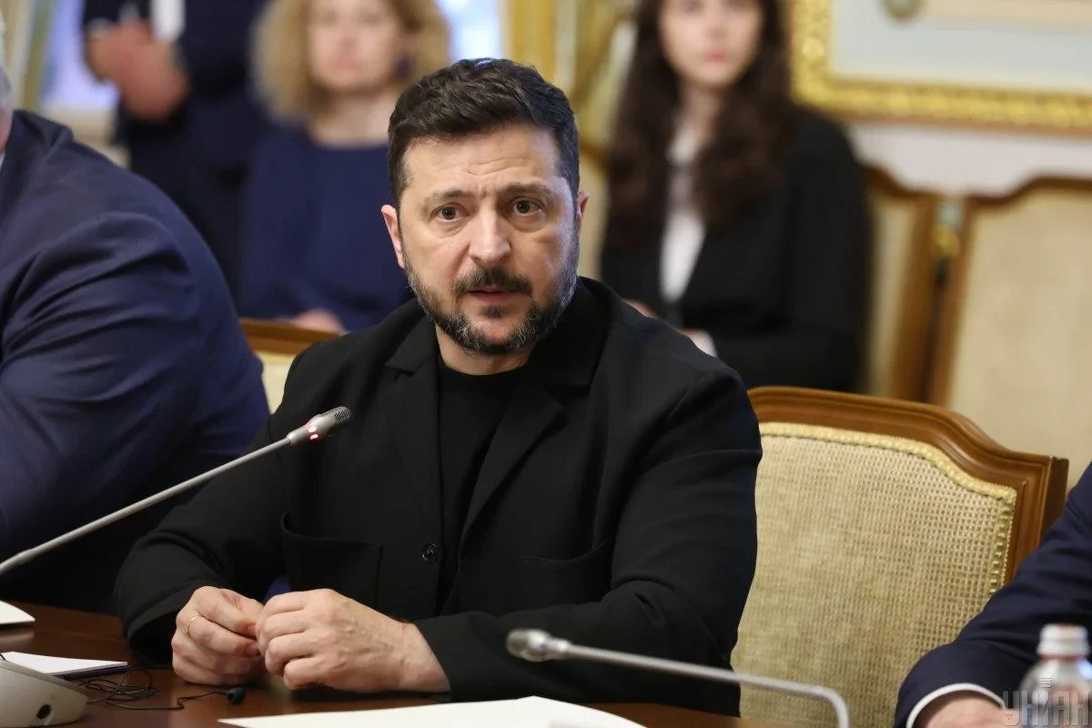 Зеленский: Украина представила переговорщикам США предложения по прекращению войны
 